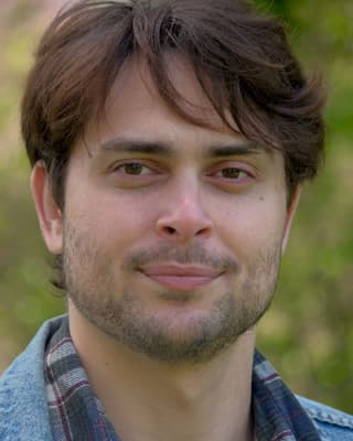 Drake Axelrod — portrait still